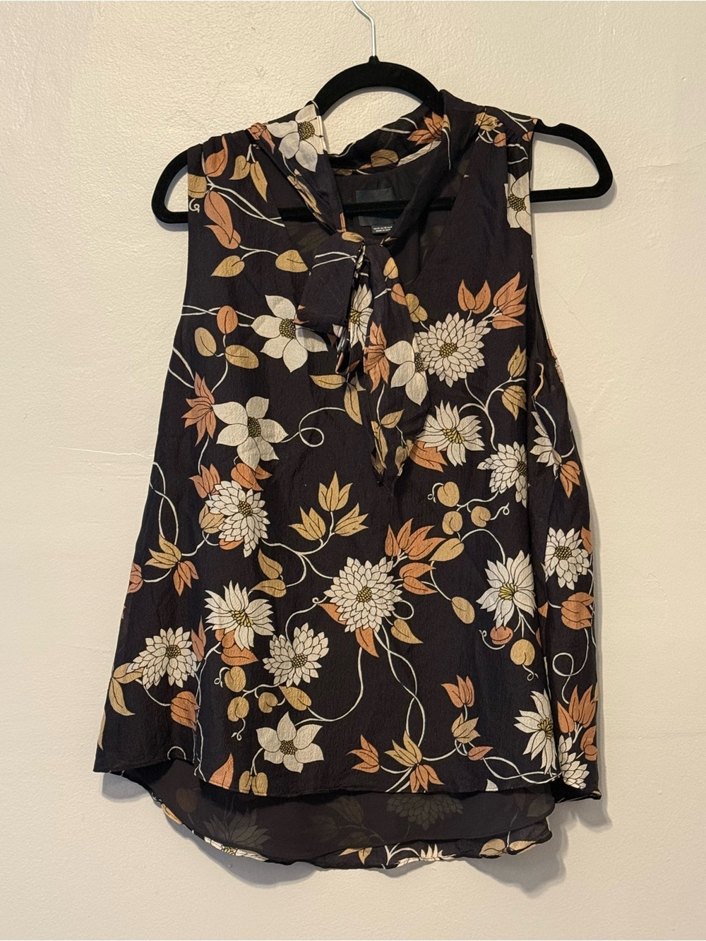 Anthropologie Maeve Petalsilk black floral silk tie neck top size 14 - Picture 2 of 4